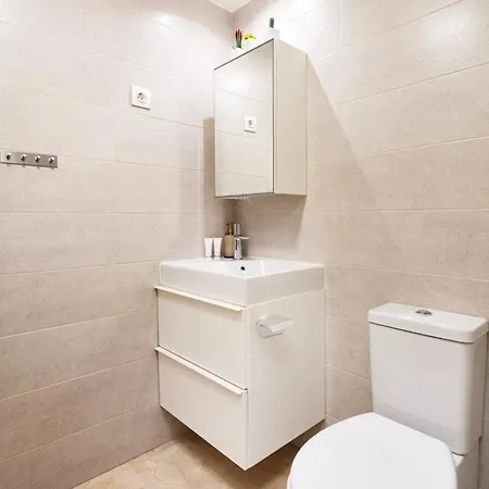 Cc8 V Med By Zanis דירה